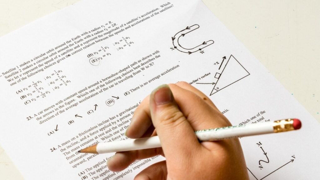 Mathe Abi Aufgaben mit Lösungen PDF kostenlos herunterladen.
